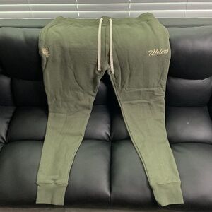 Darc Sport Wolves Cursive Premium Joggers Sage Green Mens Size XL